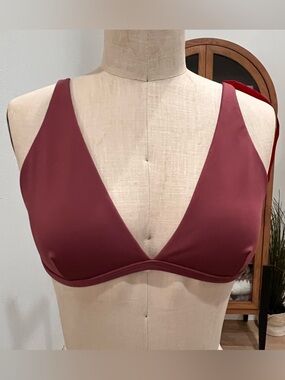 Left on Friday Heateave Bikini Top